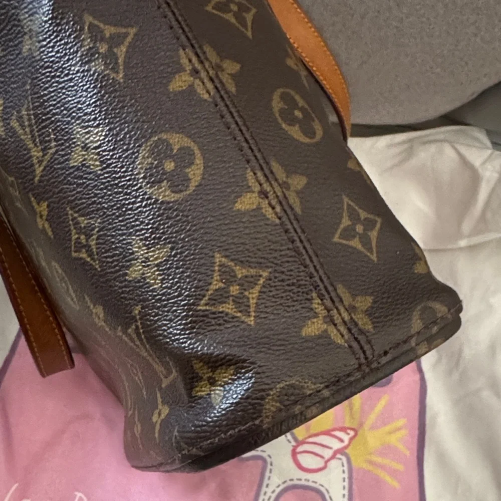 👜 Louis Vuitton Cabas Mezzo (Monogram Tote)